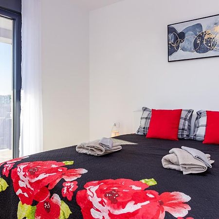 Apartment M****, New City Apartment + Parking PUY Exterior foto