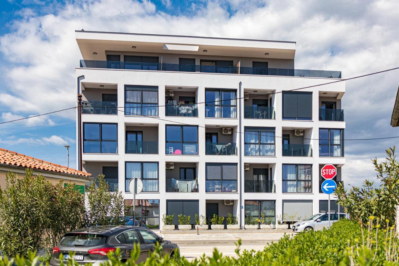 Apartment M****, New City Apartment + Parking PUY Exterior foto