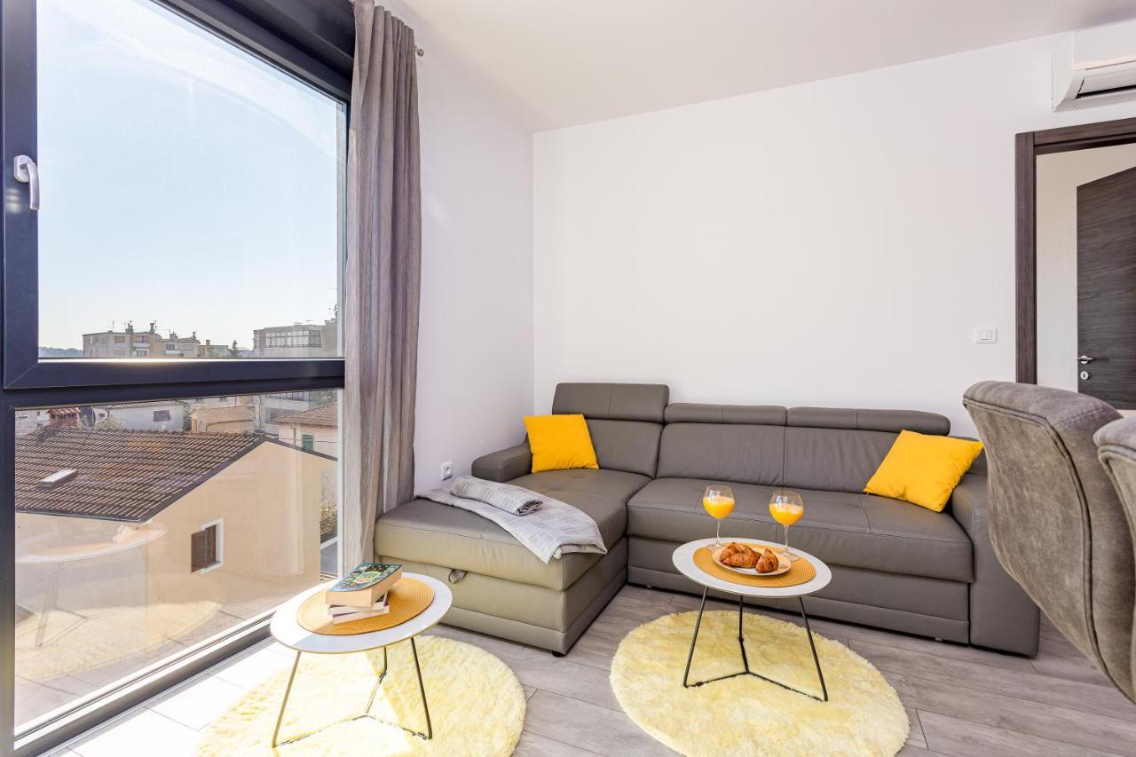 Apartment M****, New City Apartment + Parking PUY Exterior foto
