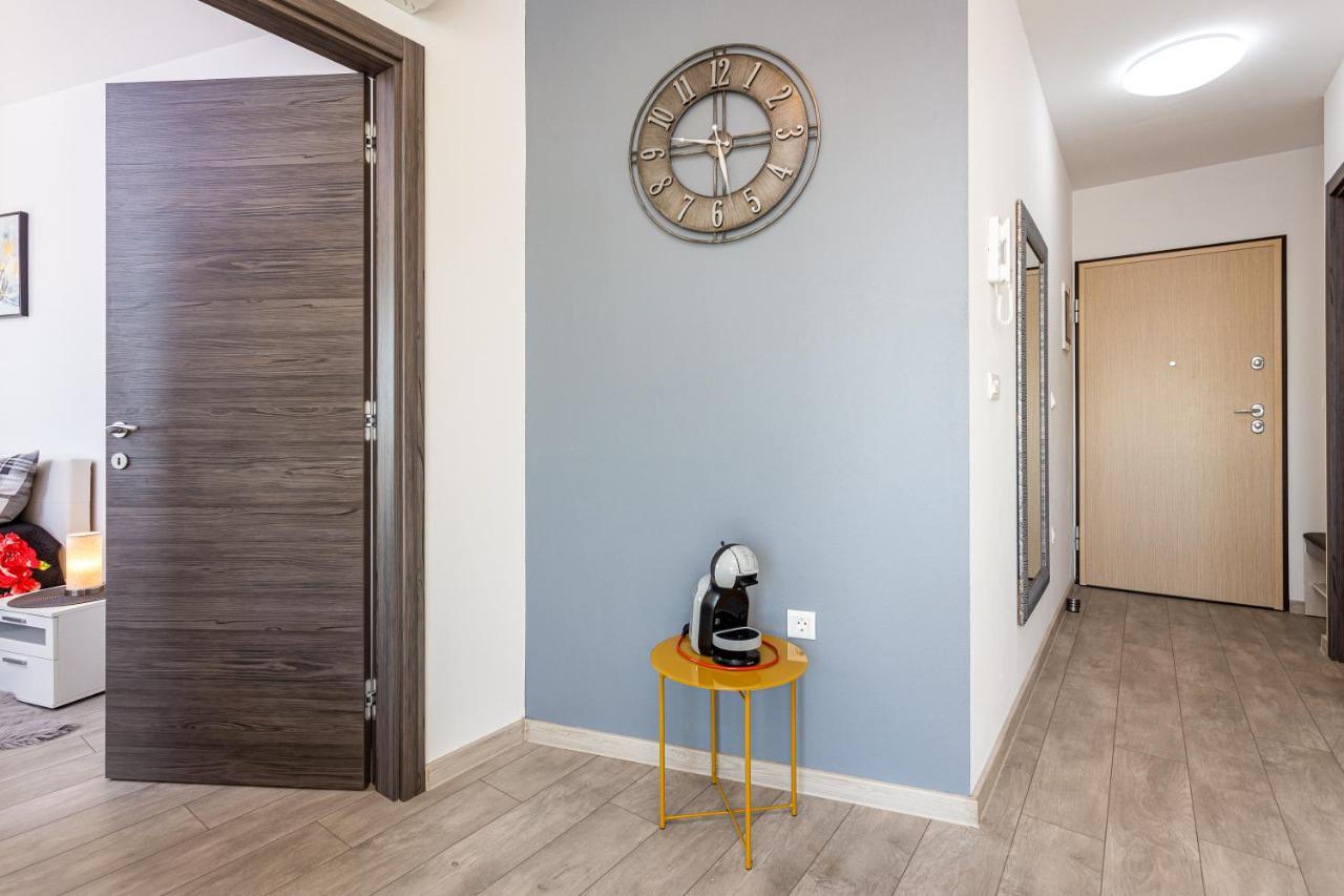Apartment M****, New City Apartment + Parking PUY Exterior foto